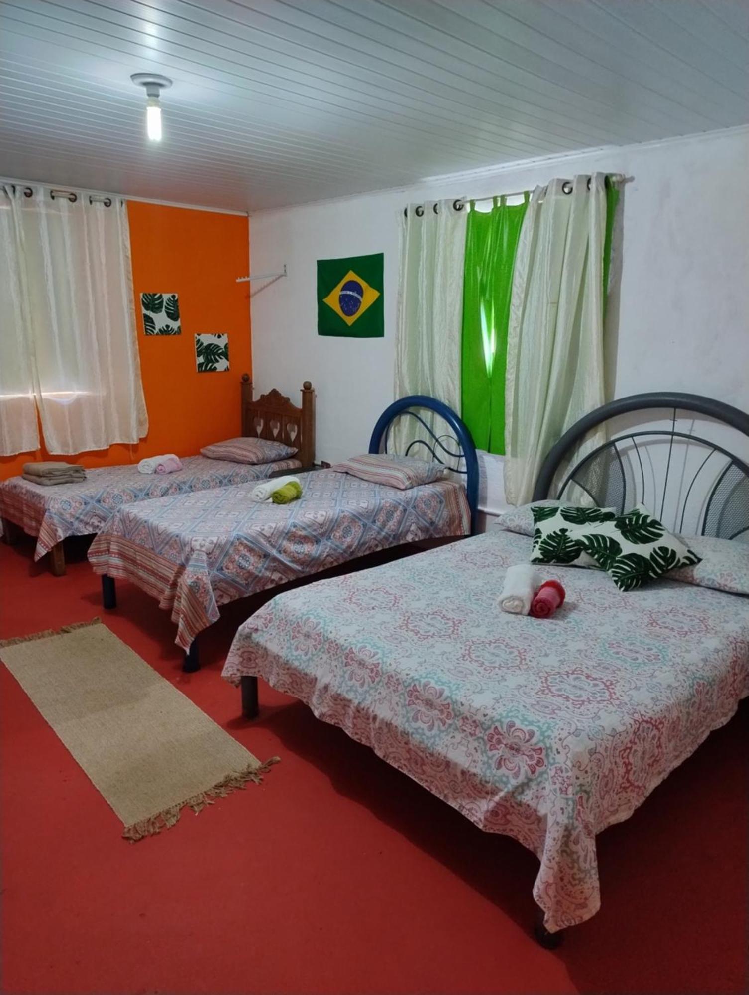 Perto Do Aeroporto De Salvador - Dona Pitanga Hostel Lauro de Freitas Exterior foto